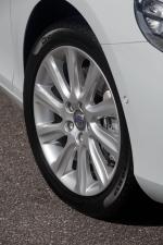 Volvo V40 2012 года